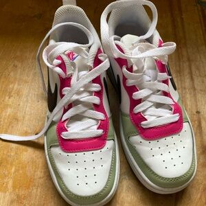 Nike Youth Sneakers Size 3.5Y White Pink Green Low Top Athletic Shoes